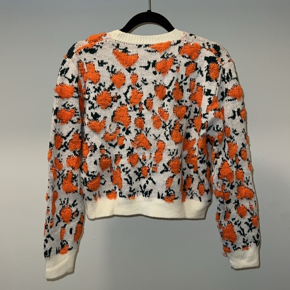 Cardigan - Picture 2 of 4